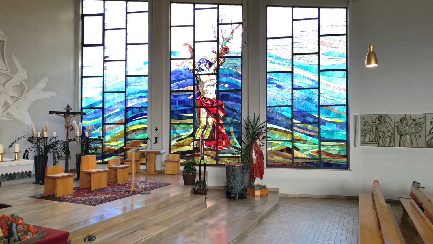 Ost-Buntglasfenster Hl. Sebastian / Gerhard Breuß MA